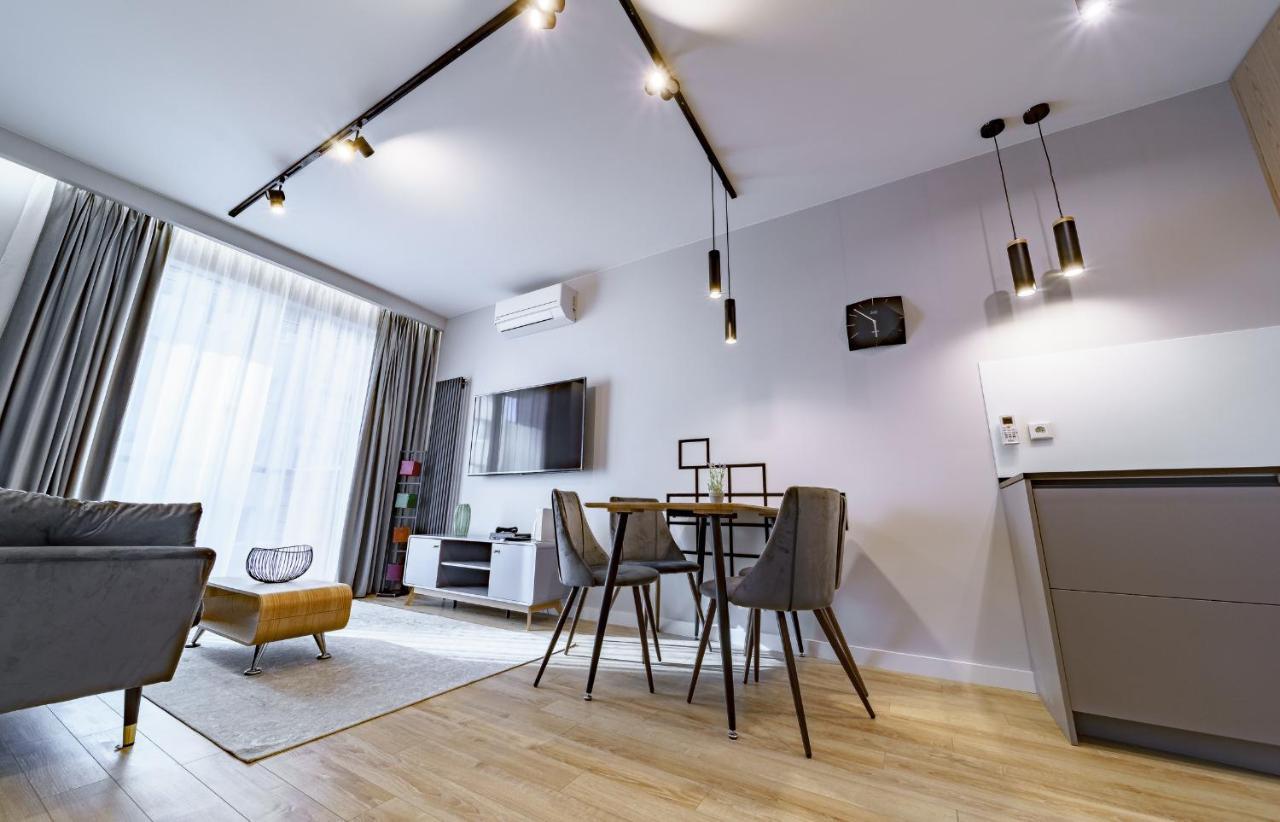 Bright And Charming- Golden Apartments- City Center&S18 Warsaw Ngoại thất bức ảnh