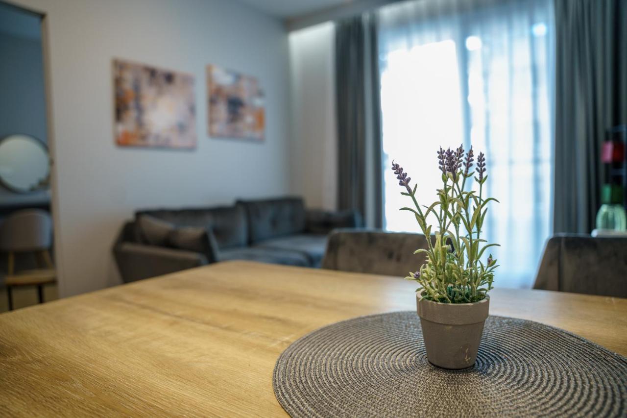 Bright And Charming- Golden Apartments- City Center&S18 Warsaw Ngoại thất bức ảnh