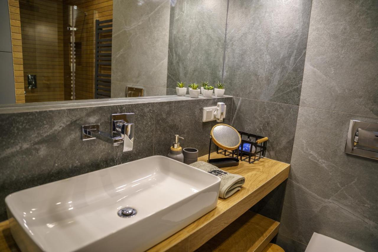 Bright And Charming- Golden Apartments- City Center&S18 Warsaw Ngoại thất bức ảnh