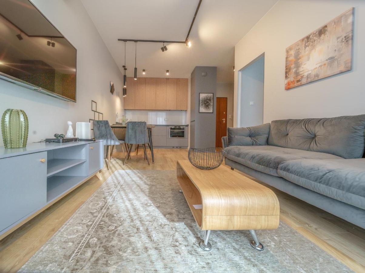 Bright And Charming- Golden Apartments- City Center&S18 Warsaw Ngoại thất bức ảnh