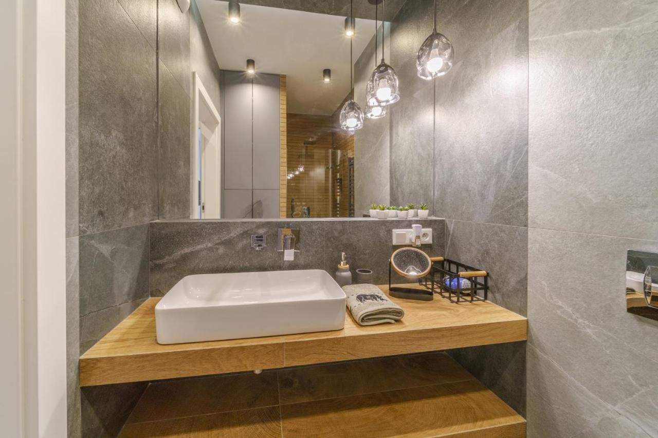 Bright And Charming- Golden Apartments- City Center&S18 Warsaw Ngoại thất bức ảnh