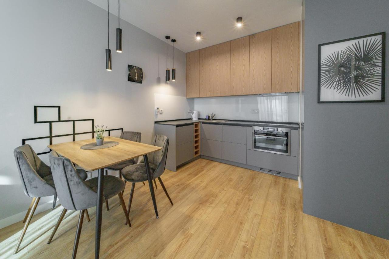 Bright And Charming- Golden Apartments- City Center&S18 Warsaw Ngoại thất bức ảnh